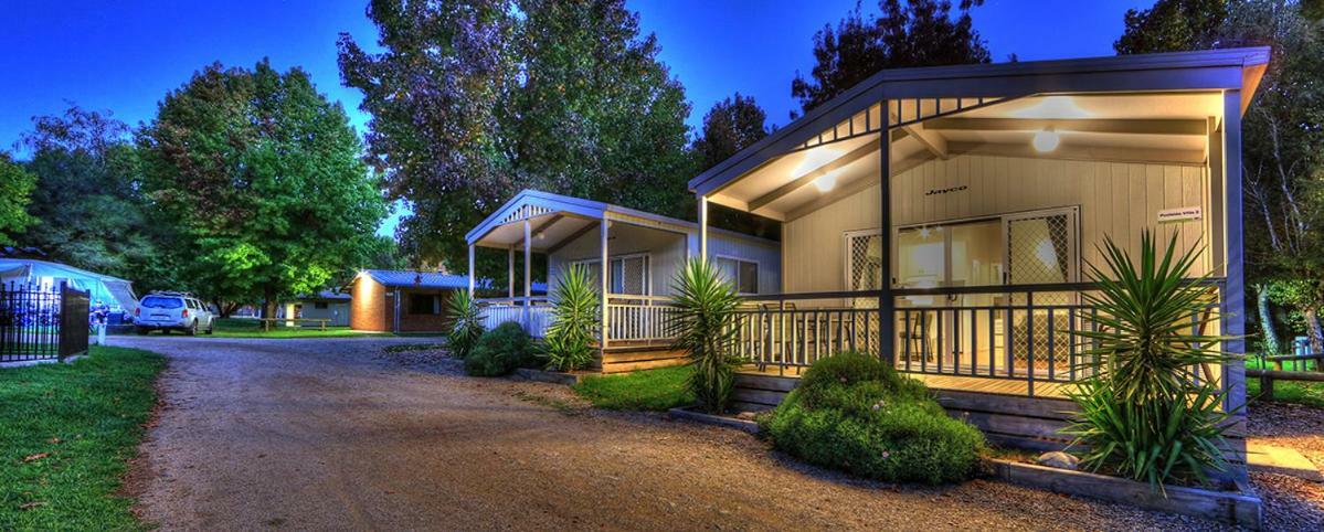 Big4 Porepunkah Holiday Park Bright Exterior foto